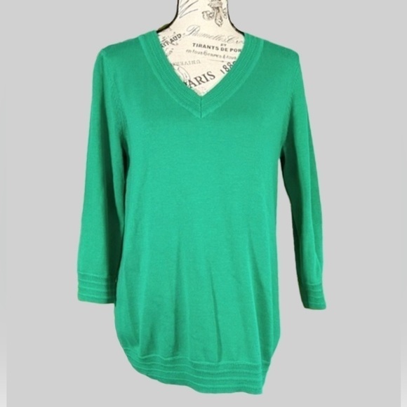 Isaac Mizrahi Live, Green V Neck Sweater - Picture 1 of 15